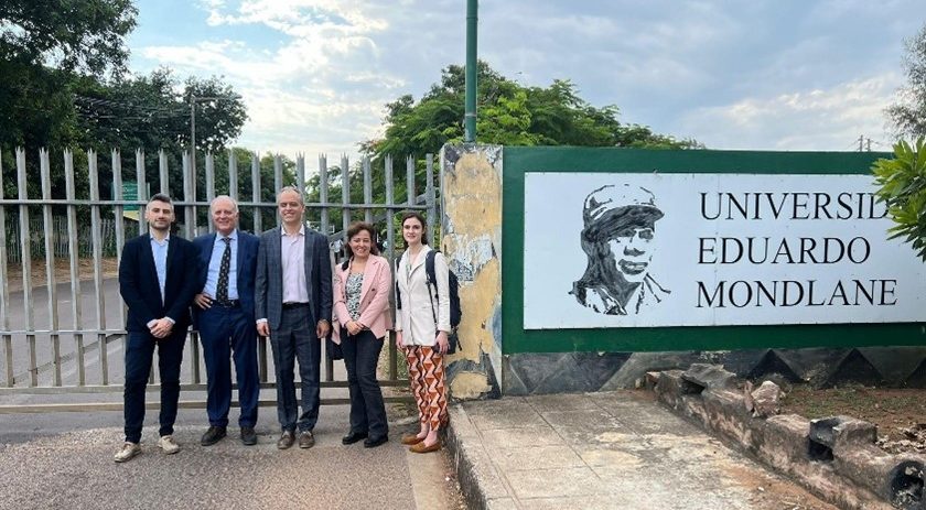 Italian delegation at UEM entrance (2024)